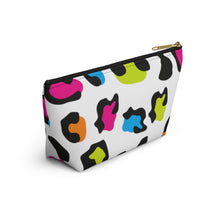 Load image into Gallery viewer, Animal Print Accessory Pouch w T-bottom