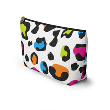Load image into Gallery viewer, Animal Print Accessory Pouch w T-bottom