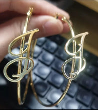 Load image into Gallery viewer, Round Outer Personalized Initial Earrings