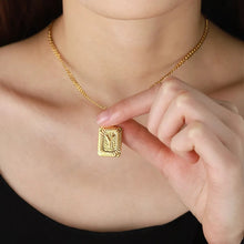 Load image into Gallery viewer, 18k Gold Initial Pendant Necklace
