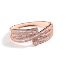 Load image into Gallery viewer, Luxury Luxe CZ Bangle
