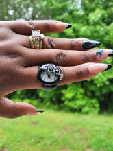 Load image into Gallery viewer, Hello Kitty Ring Watch
