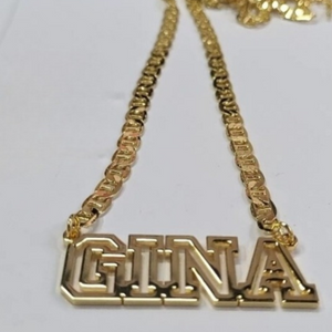 Hollowed out Personalized Pendant Necklace