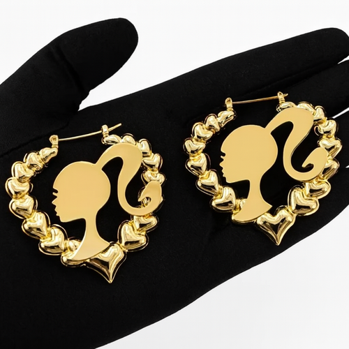 Barb heart shaped earrings 