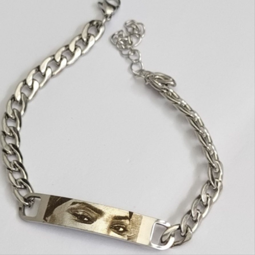 Custom Stainless Steel Eyes Cuban Link Bracelet – Gift for Him or Her