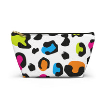 Load image into Gallery viewer, Animal Print Accessory Pouch w T-bottom
