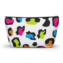 Load image into Gallery viewer, Animal Print Accessory Pouch w T-bottom
