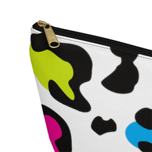 Load image into Gallery viewer, Animal Print Accessory Pouch w T-bottom
