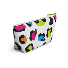 Load image into Gallery viewer, Animal Print Accessory Pouch w T-bottom
